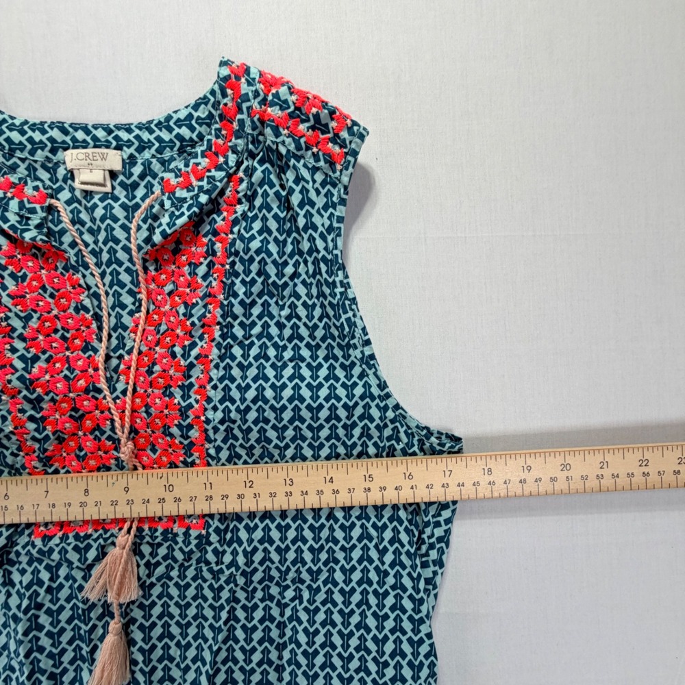 J.‎ Crew Turquoise Navy Geometric Embroidered Tassel Neck Sleeveless Top Size 6 - Picture 5 of 6